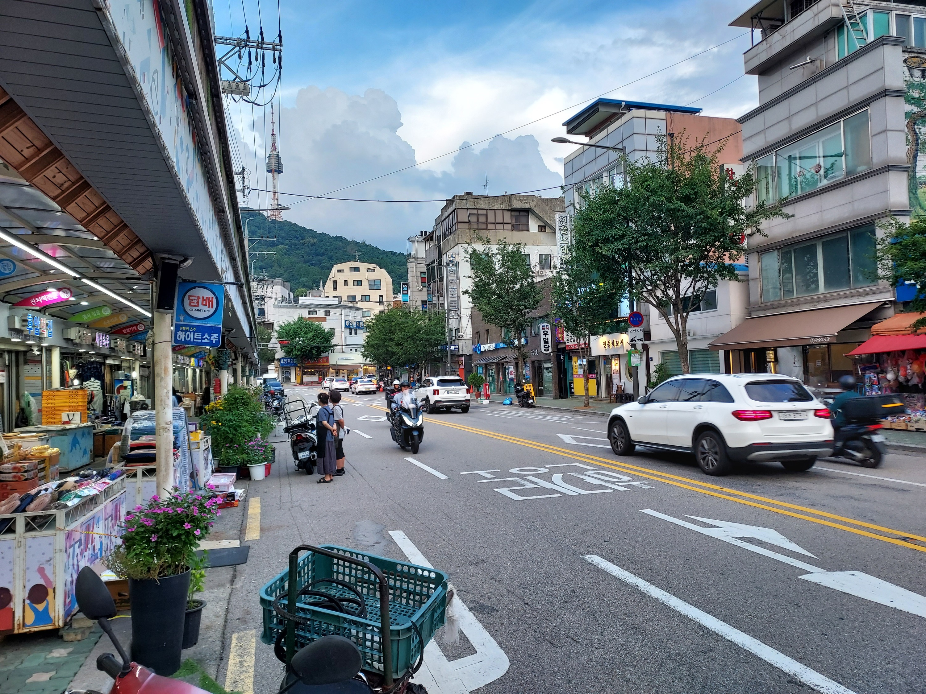 A Street in Seoul